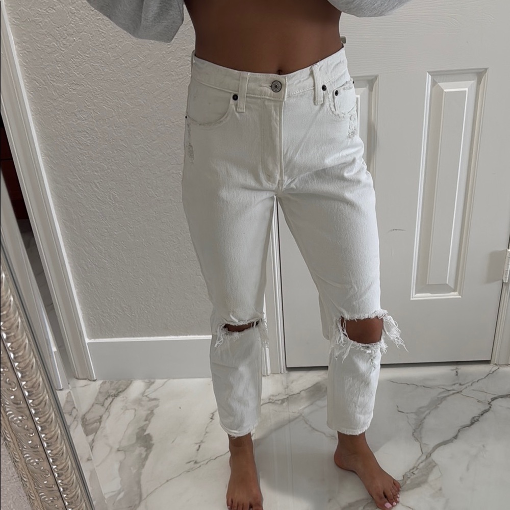 White Ripped Women's Jeans ABERCROMBIE & FITCH